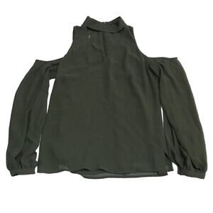 Bebe Deep V-neck Cold shoulder Top Size XS